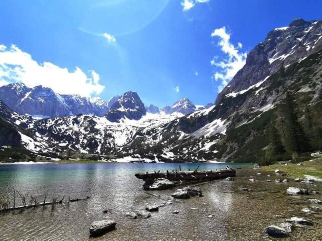 Appartement Gipfelblick- Tiroler Zugspitze Arena In บีเบอร์เวียร์ ภายนอก รูปภาพ