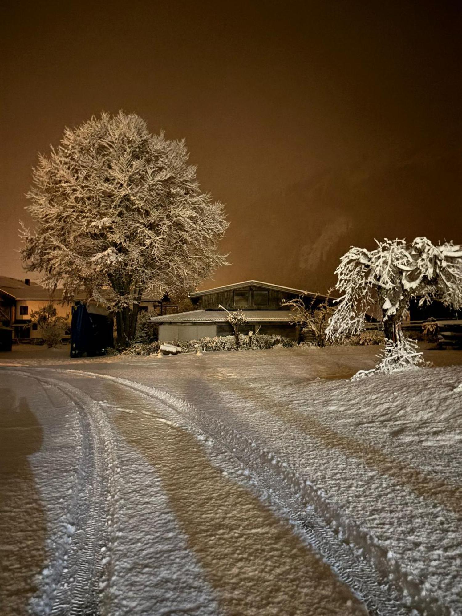 Appartement Gipfelblick- Tiroler Zugspitze Arena In บีเบอร์เวียร์ ภายนอก รูปภาพ