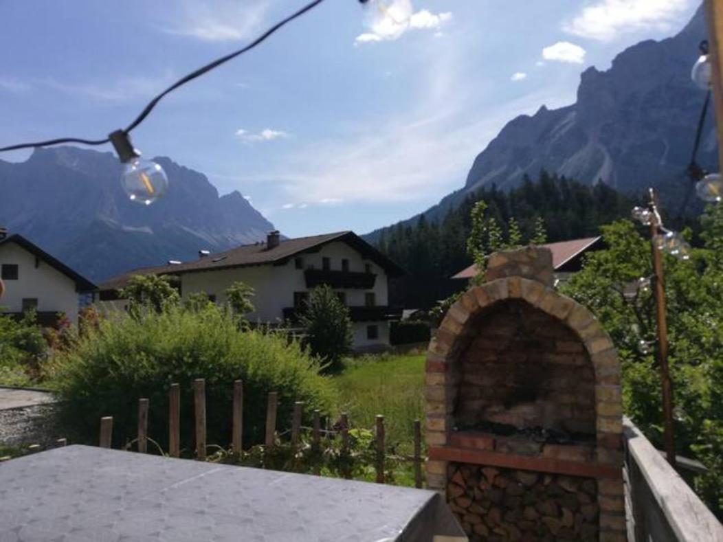 Appartement Gipfelblick- Tiroler Zugspitze Arena In บีเบอร์เวียร์ ภายนอก รูปภาพ