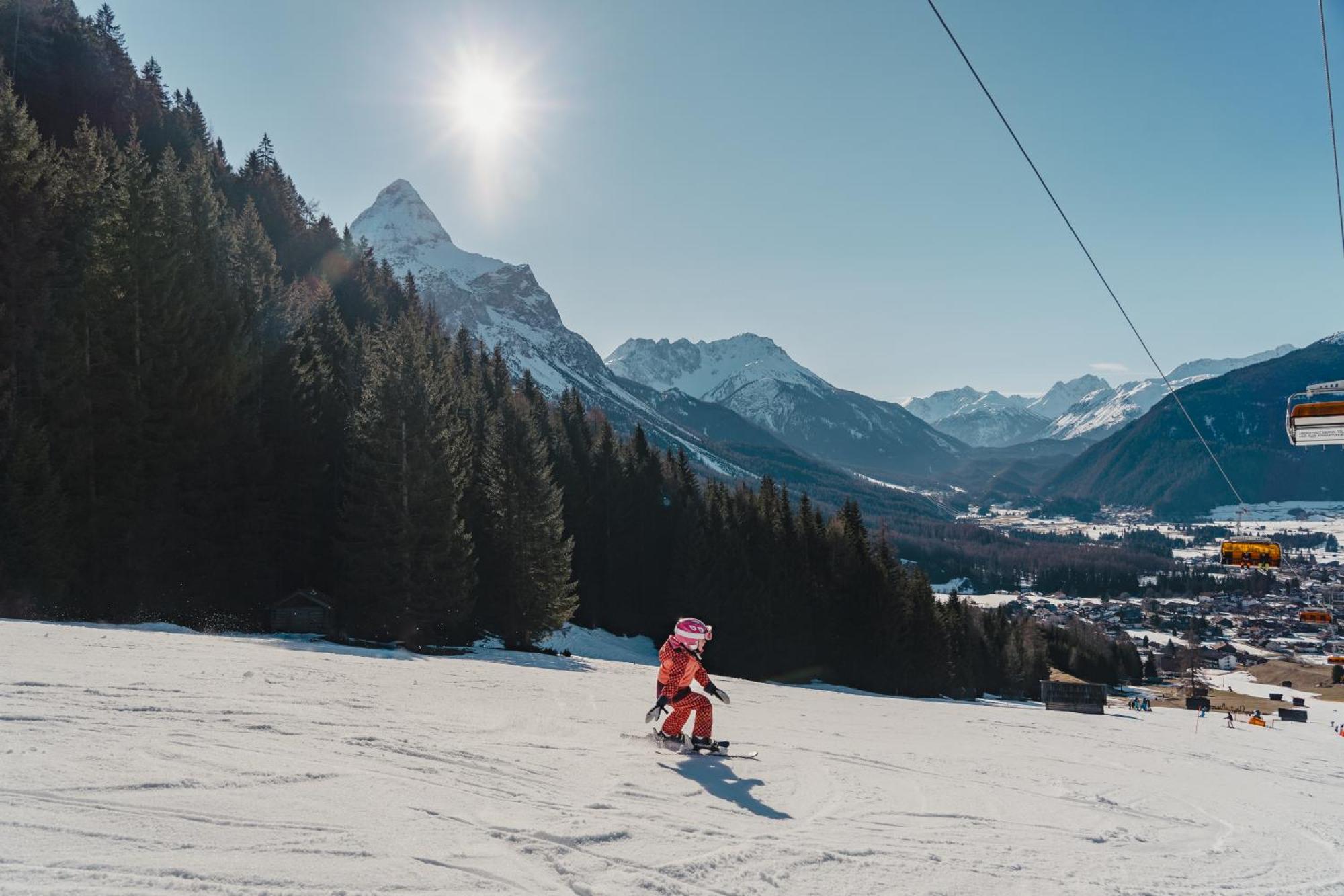 Appartement Gipfelblick- Tiroler Zugspitze Arena In บีเบอร์เวียร์ ภายนอก รูปภาพ