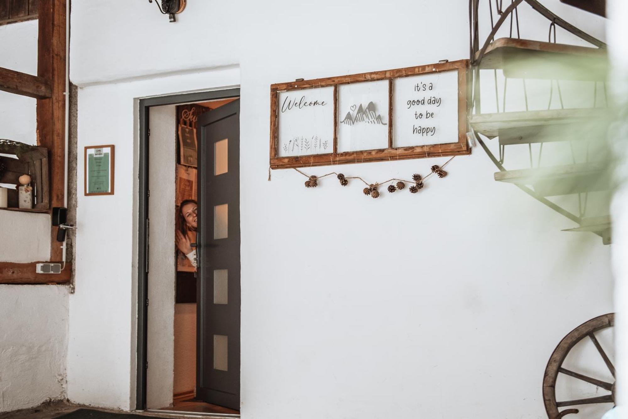 Appartement Gipfelblick- Tiroler Zugspitze Arena In บีเบอร์เวียร์ ภายนอก รูปภาพ